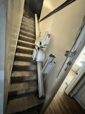 HomeGlide Straight Stairlift Installed in Carmel, IL